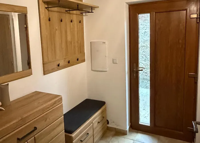 Pod Lipou Bobrovník